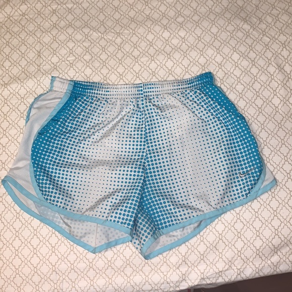 Girls Nike White Athletic Dri-Fit Shorts - Picture 3 of 6